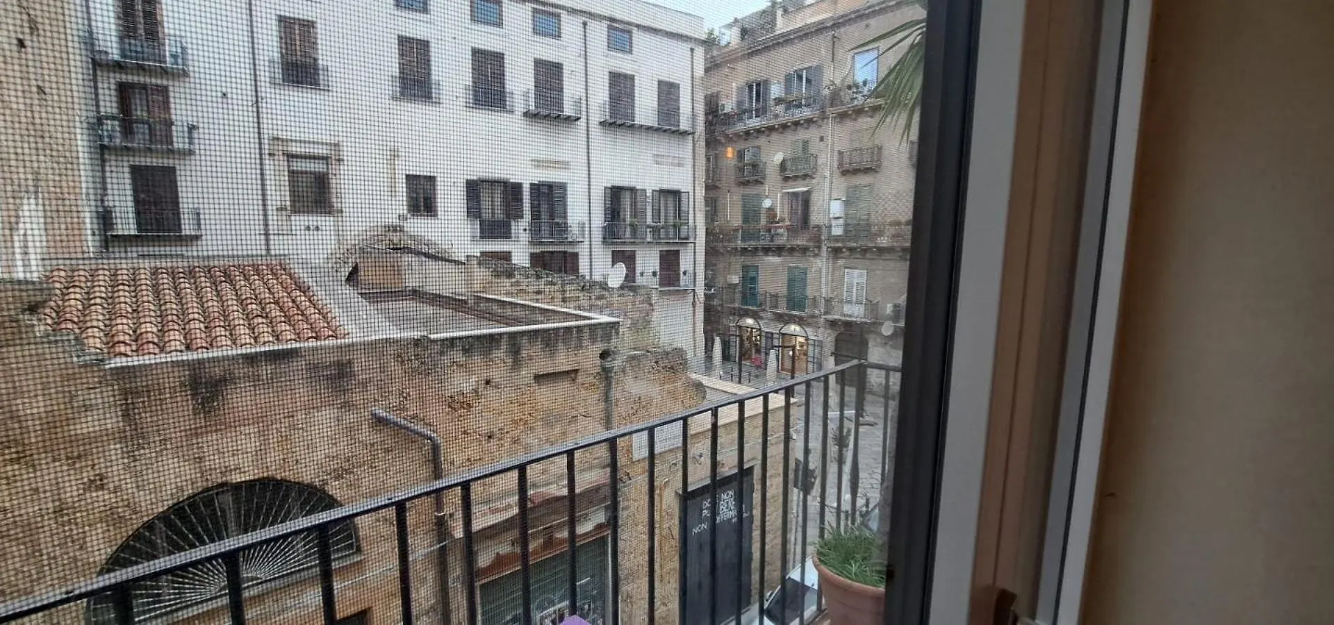 Ostello Exclusive Dependance Palermo Italy