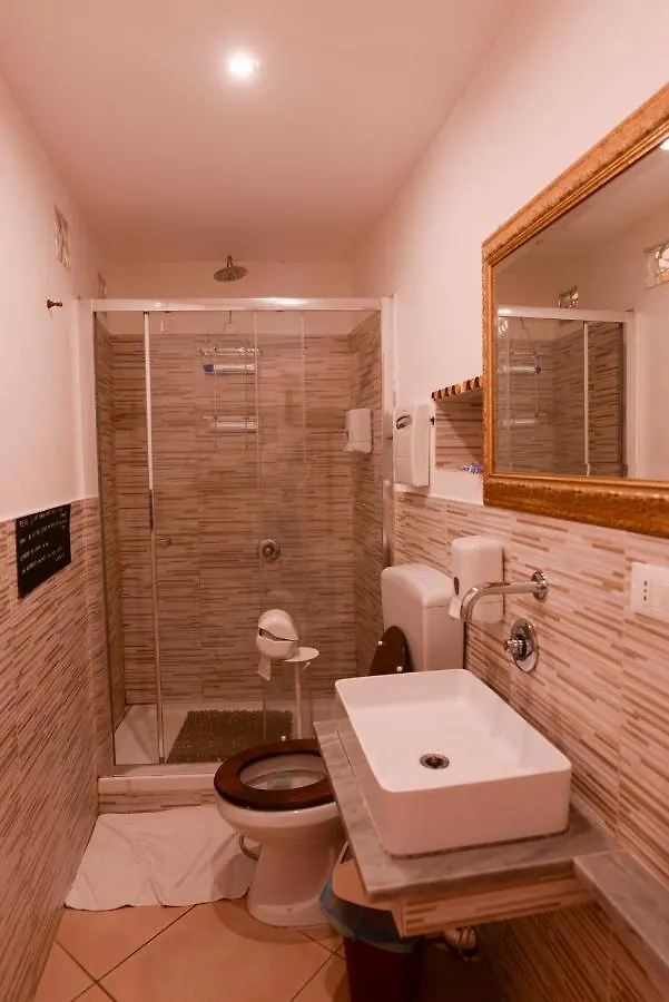 *** Gasthof Ostello Exclusive Dependance Palermo Italien